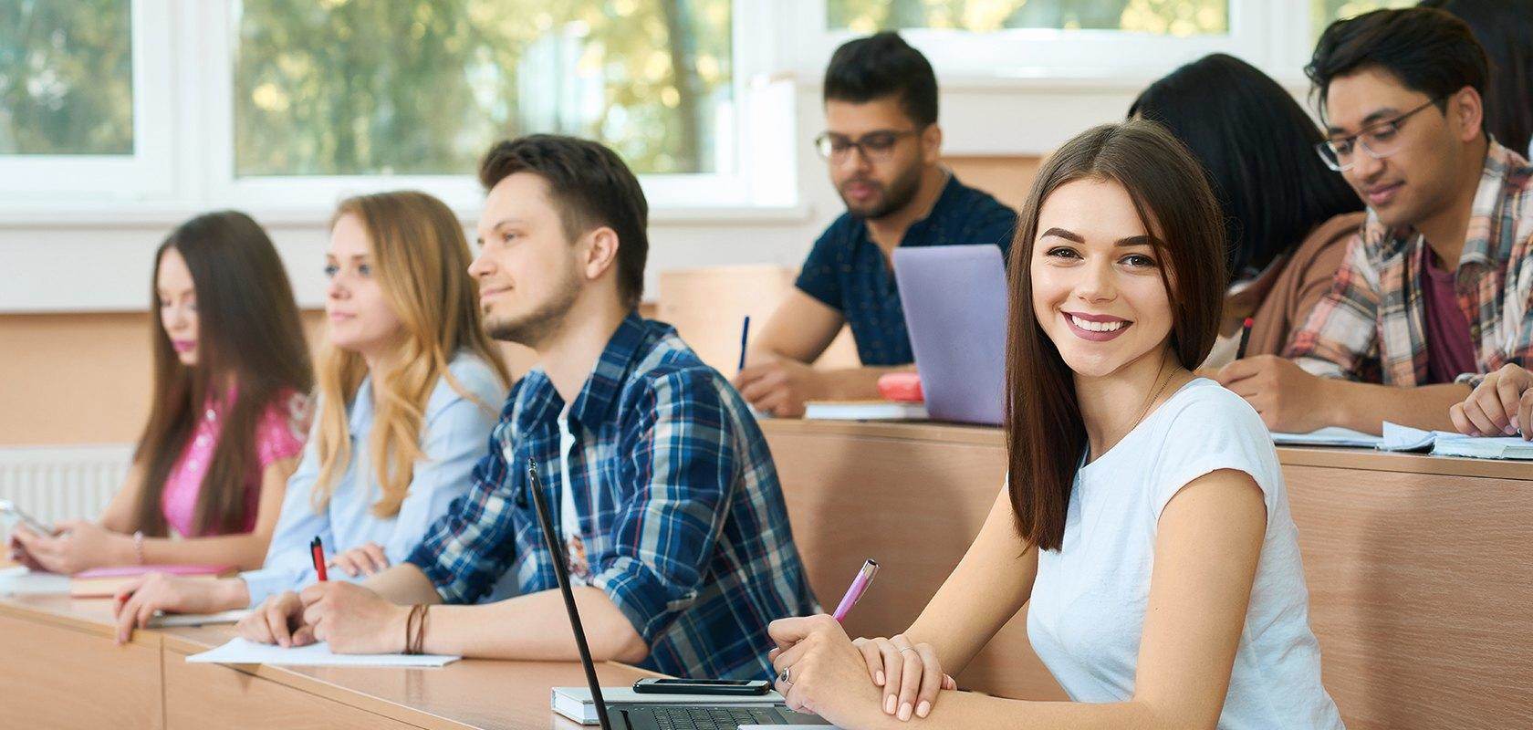 Un ponte tra<br>Università e <span>mondo farmaceutico</span>